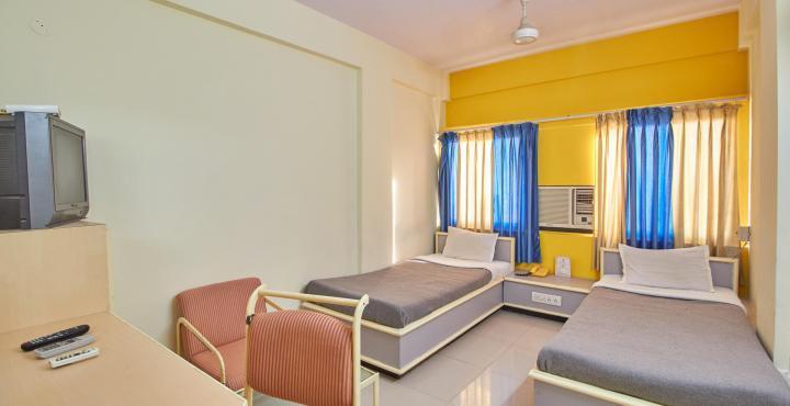 Hotel Aditya Раджкот Екстер'єр фото